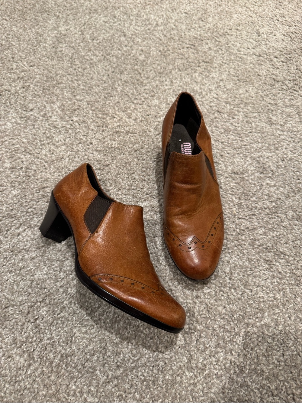 Munro Brown Leather Brogue-Detail Ankle Booties